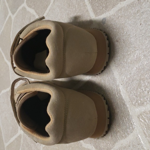 Wms 6-7 mns 5 Buck & Buck - Picture 3 of 8